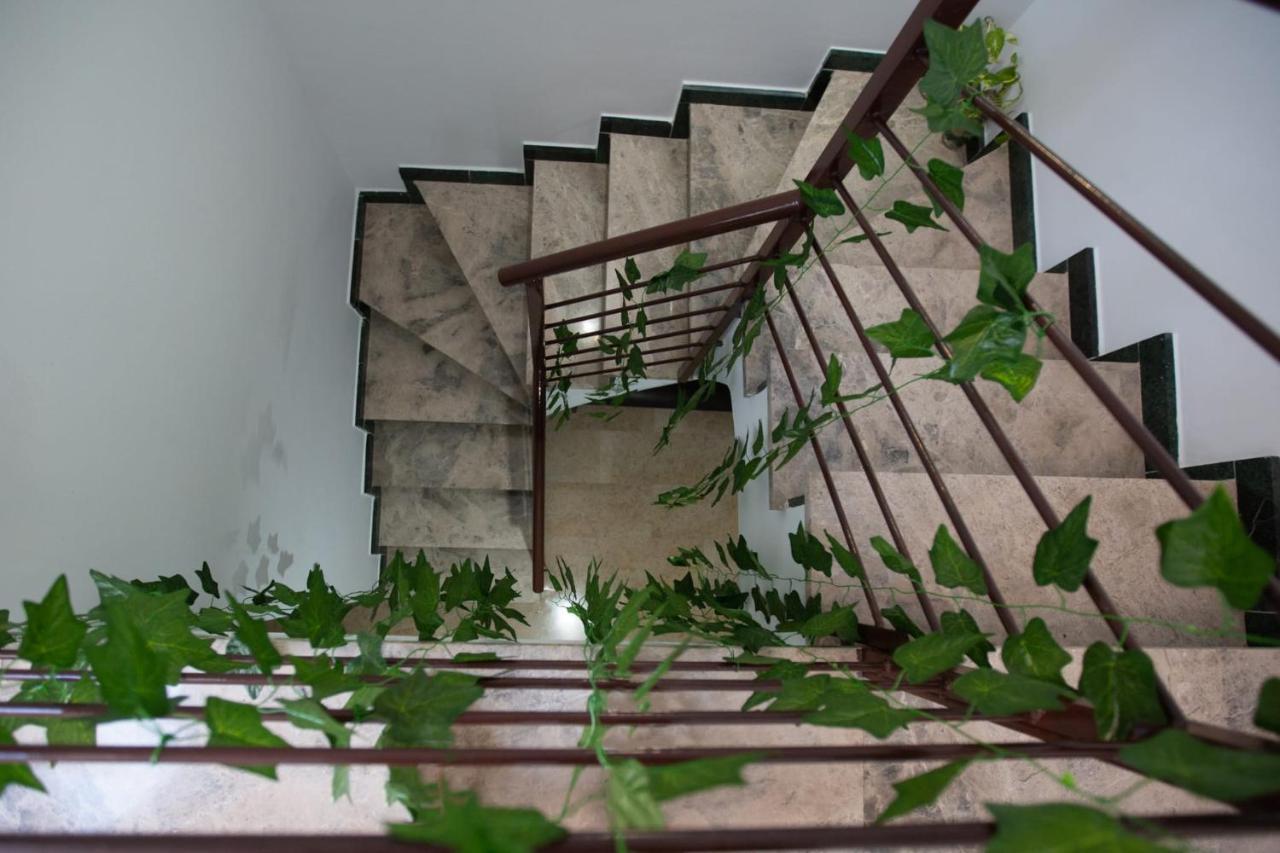 PISO CON SOLARIUM CALAHORRA CON SOLERA parking privado GRATIS Apartamento Córdoba Exterior foto